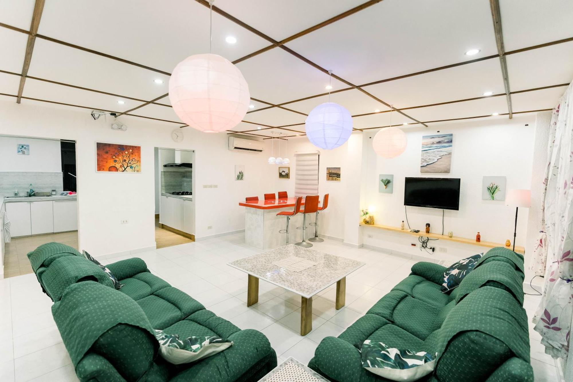 Luxury 4Br Apartment With Pool Behind Alona Beach Panglao Exterior foto